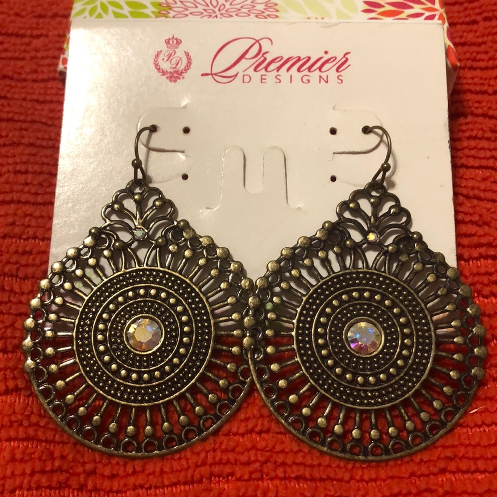Premier Designs “Nova” Earrings